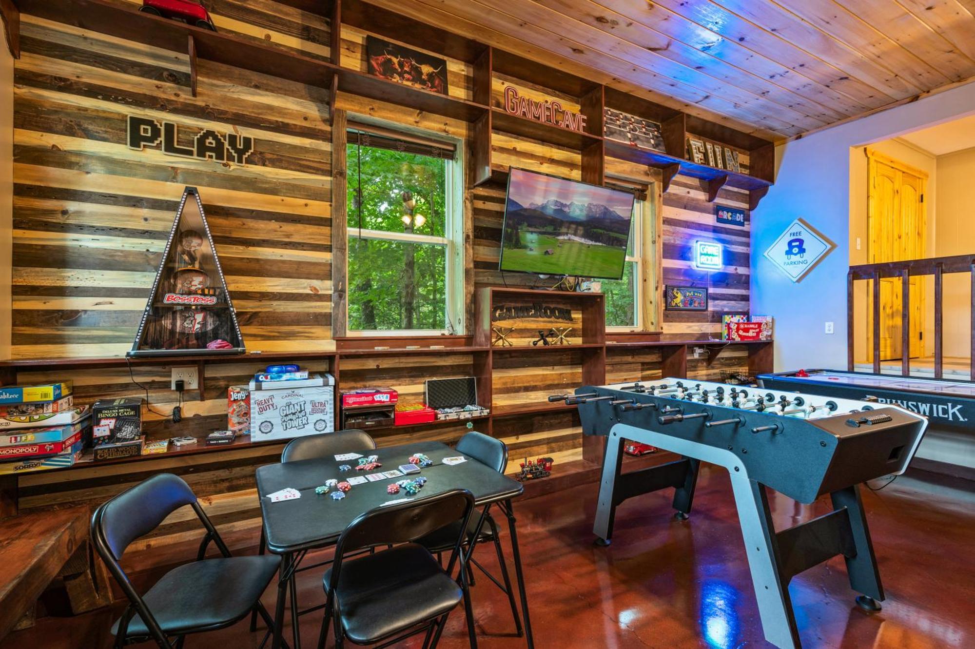 Beautiful Chalet With Fireplace And Large Game Room Gatlinburg Exterior photo